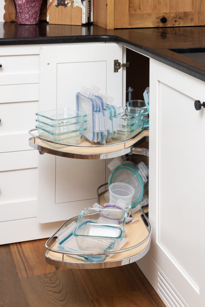 Blind Corner Organizer